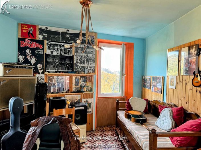 Image No.7-1 Bed House for sale