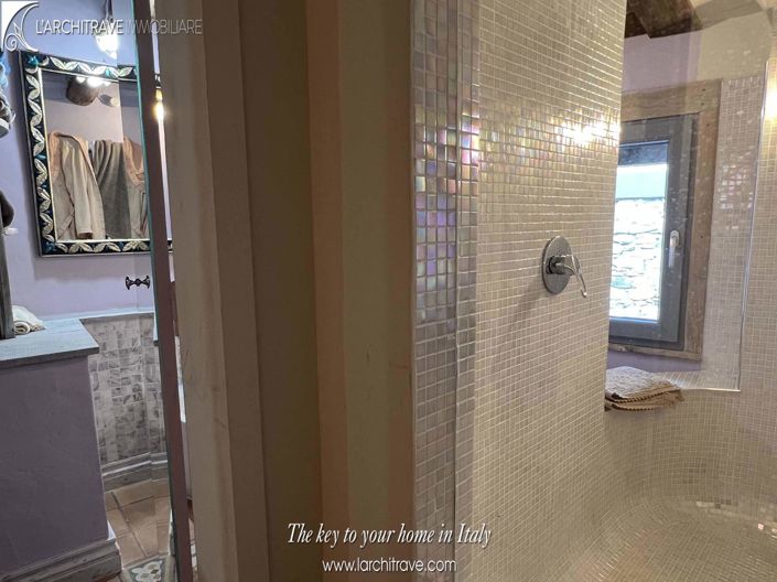 Image No.12-1 Bed House for sale