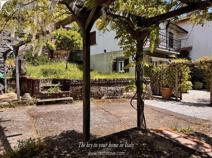 Image No.4-2 Bed House for sale