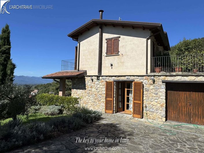 Image No.15-3 Bed Villa for sale