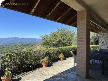 249c55c5-b5e5-d925-eecb-70bf1406f82b