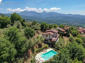 e1099abc-cb9b-5c78-7f1c-7eda813af99a