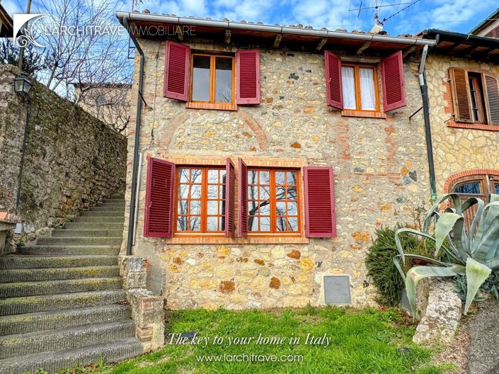 Image No.1-Maison de 2 chambres à vendre à Castelnuovo di Val di Cecina