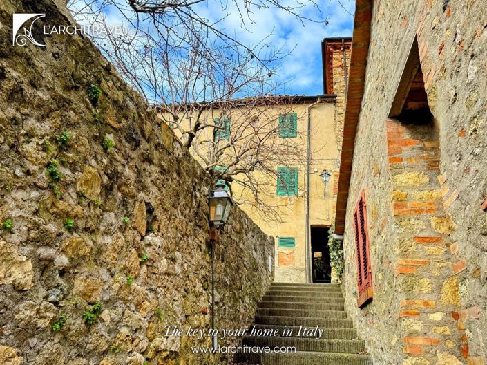 Image No.13-2 Bed House for sale