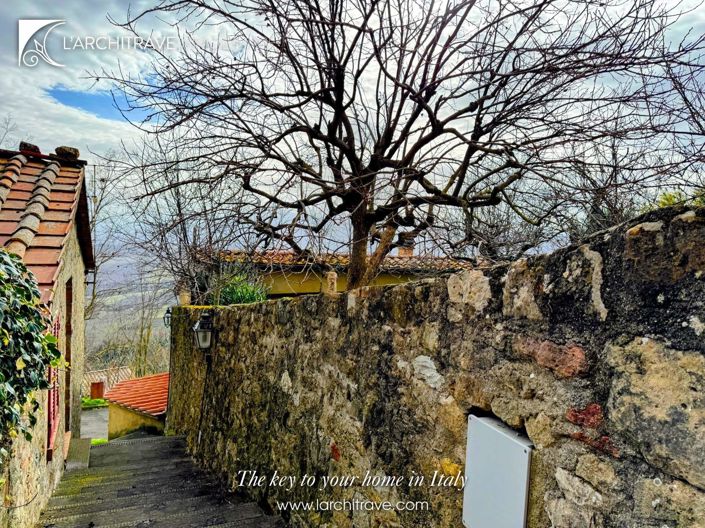 Image No.16-2 Bed House for sale