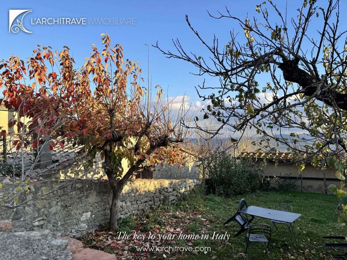 Image No.24-2 Bed House for sale