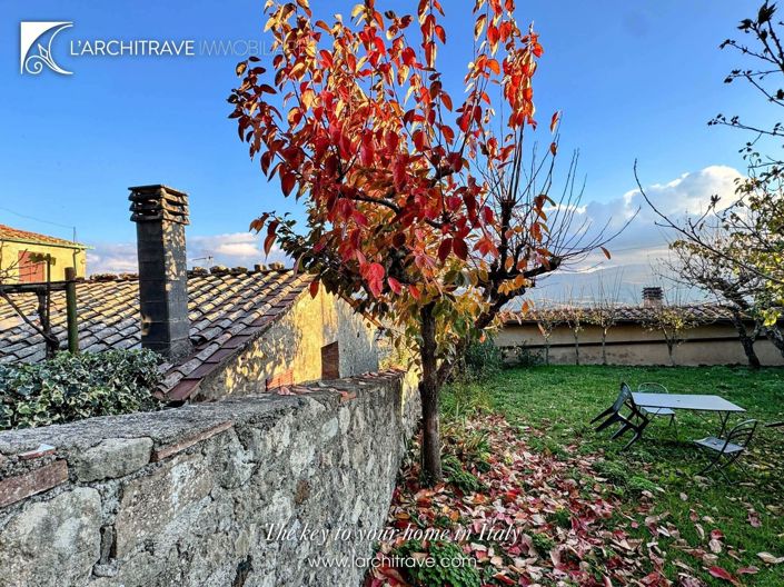 Image No.25-2 Bed House for sale