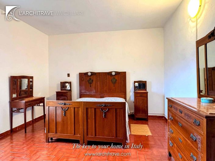 Image No.11-Maison de 7 chambres à vendre à Castelnuovo di Val di Cecina