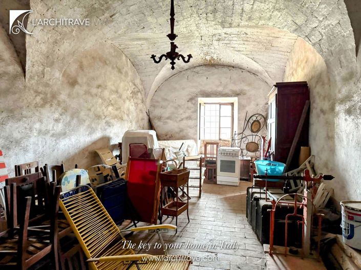 Image No.23-7 Bed House for sale