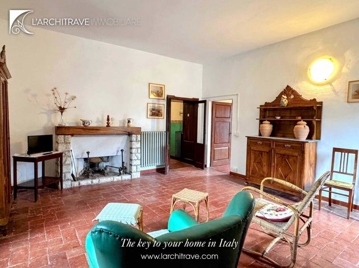 Image No.5-Maison de 7 chambres à vendre à Castelnuovo di Val di Cecina