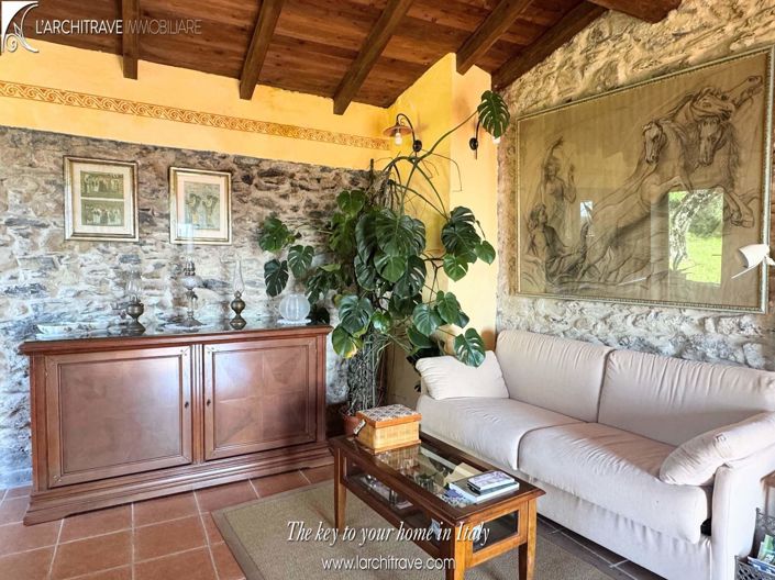 Image No.10-2 Bed House for sale