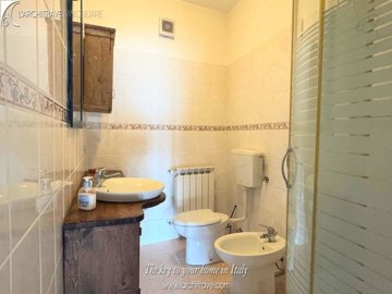 dceff8bd-3730-1542-9b8c-ddd684cf8ff4