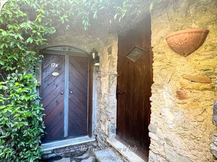 Image No.3-2 Bed House for sale