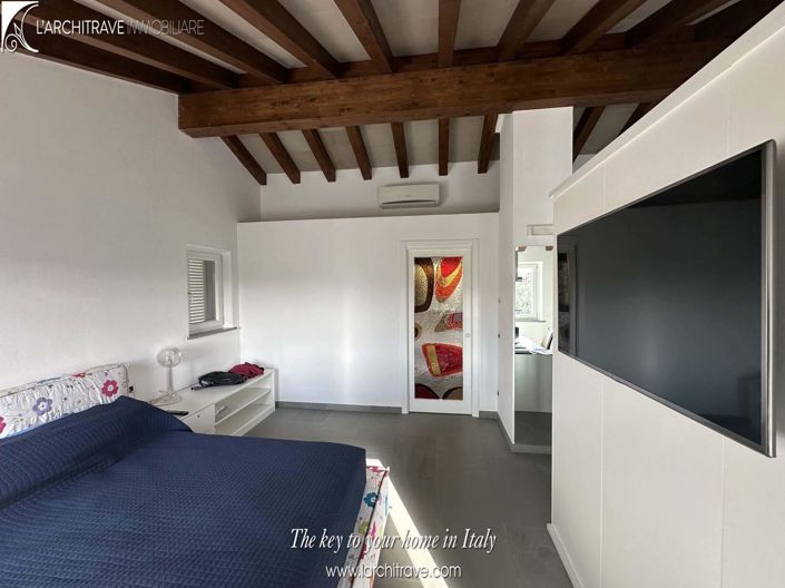 Image No.15-1 Bed Villa for sale