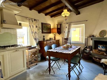 22d362d6-198a-9d48-f2bd-264079030438