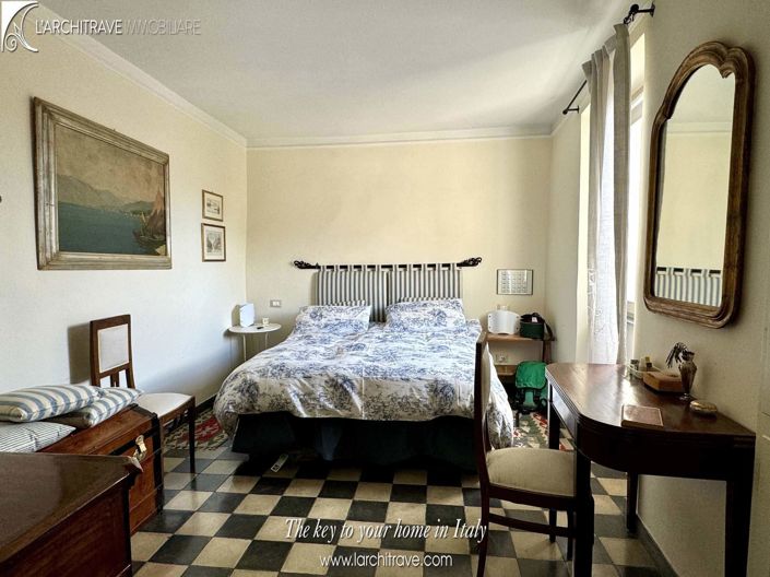 Image No.6-2 Bed House for sale