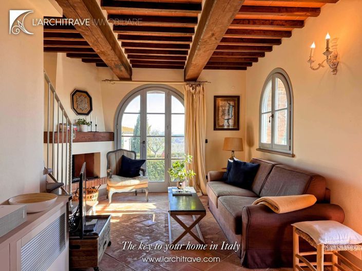 Image No.10-2 Bed House for sale