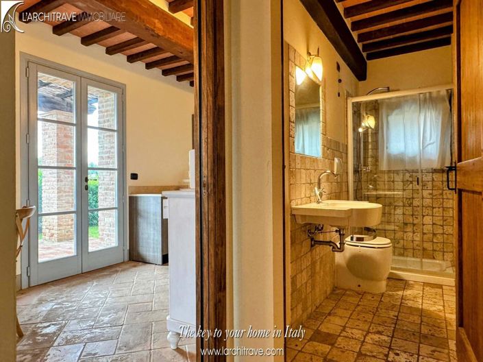 Image No.14-2 Bed House for sale