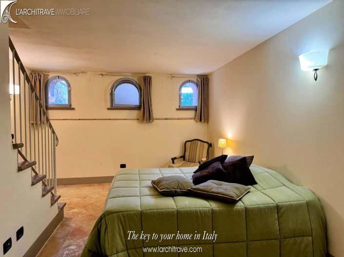 Image No.36-2 Bed House for sale