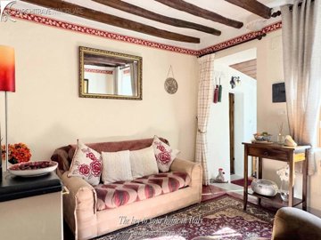 0b966e91-29b3-4881-94ec-f3f8d5e6845a