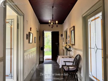 228da73b-19e2-7d6d-335a-61fd4bec327d