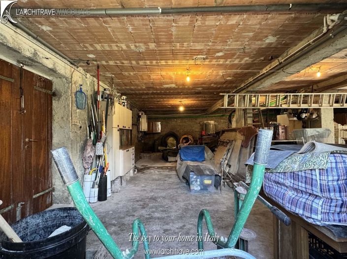 Image No.27-2 Bed Villa for sale