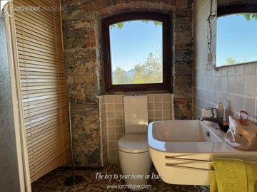 aa2729ed-b5b6-b14e-133b-1eeafae8475e