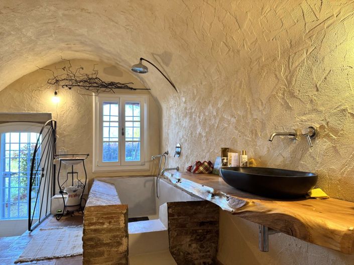 Image No.19-2 Bed House for sale