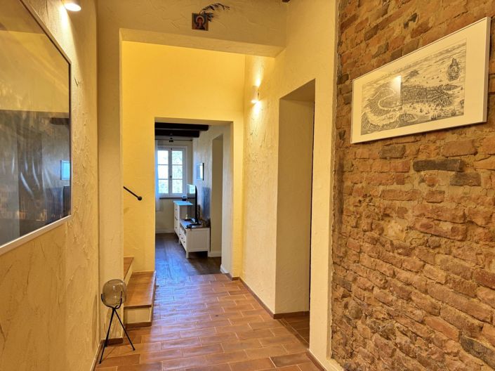 Image No.30-2 Bed House for sale