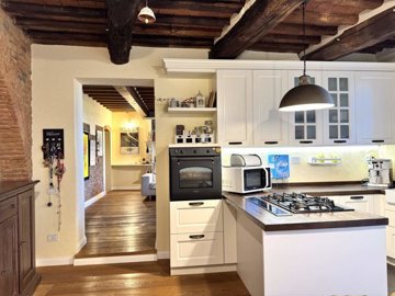 b61b8bc2-badc-2b9c-0be5-9fab7933cd58