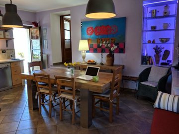 67918fb5-b095-7a04-bdc1-d1e7ed774e87