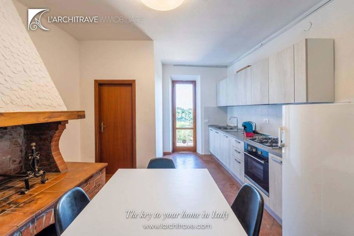 Image No.4-Maison de 1 chambre à vendre à Chianni