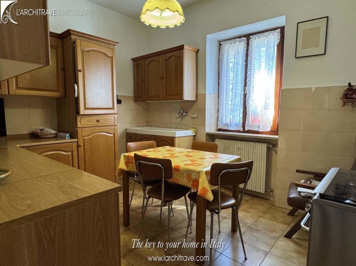 Image No.3-2 Bed House for sale