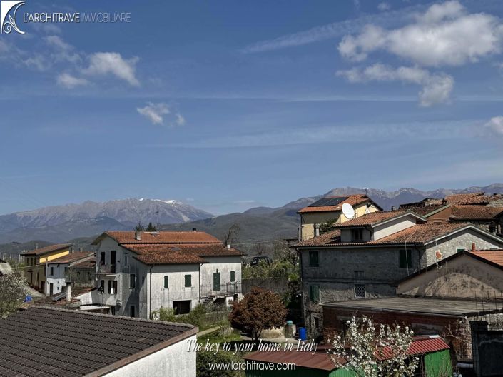 Image No.4-4 Bed House for sale