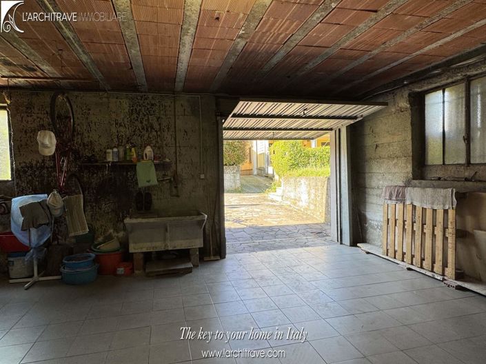 Image No.13-2 Bed House for sale