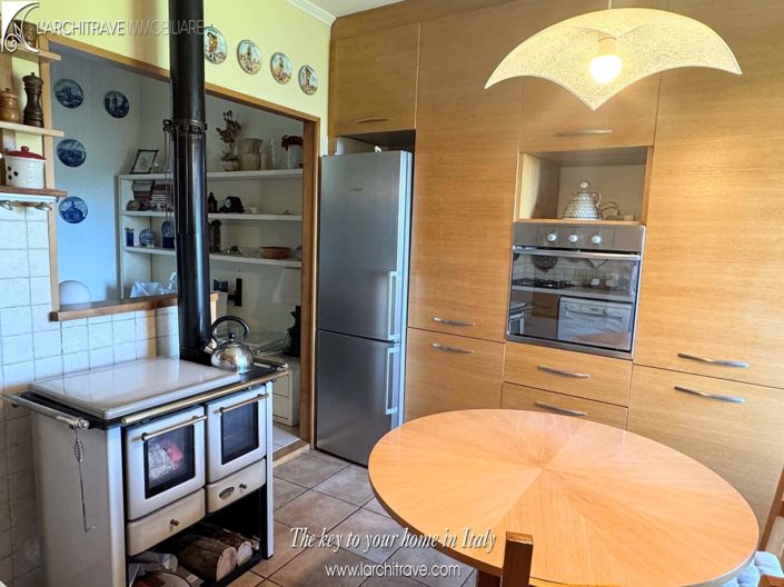 Image No.4-3 Bed House for sale