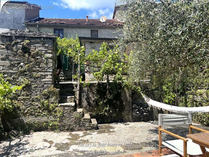 Image No.16-2 Bed House for sale