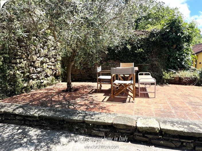 Image No.4-2 Bed House for sale