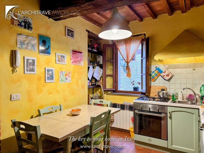 Image No.7-2 Bed House for sale