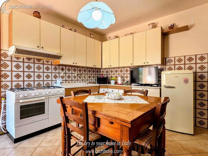 Image No.6-Maison de 3 chambres à vendre à Chianni