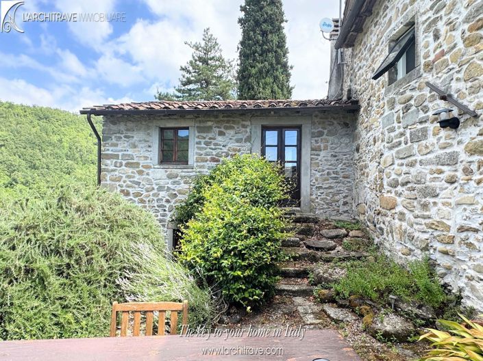 Image No.1-Maison de 3 chambres à vendre à Fivizzano