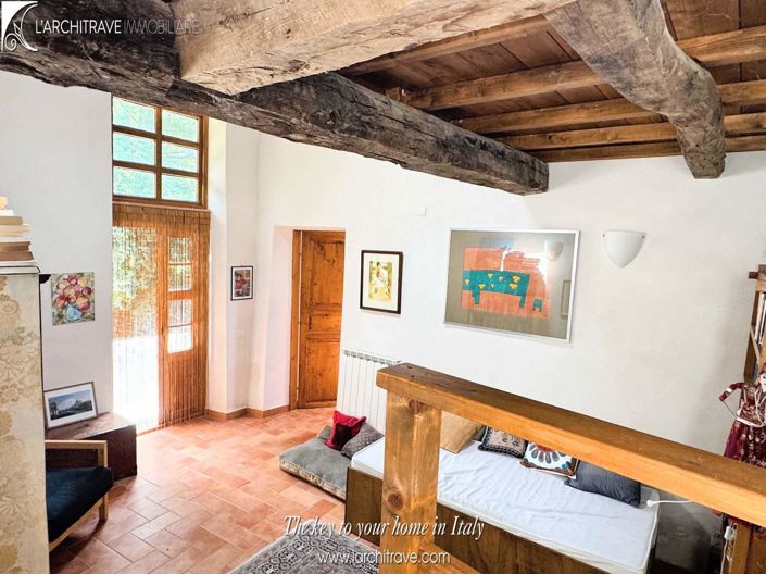 Image No.11-3 Bed House for sale