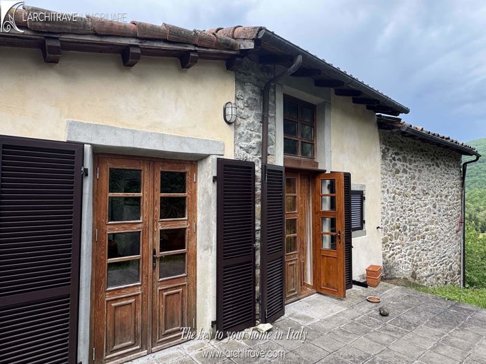 Image No.16-3 Bed House for sale