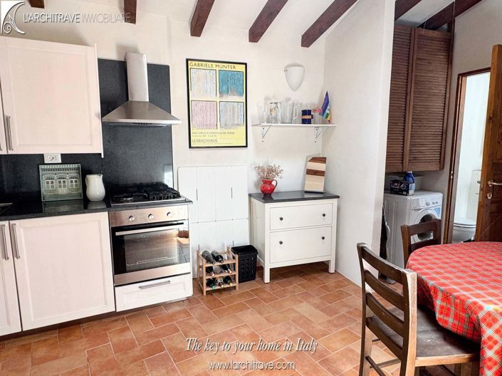 Image No.20-3 Bed House for sale