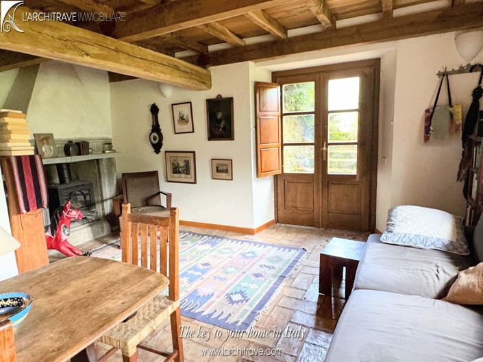 Image No.3-3 Bed House for sale