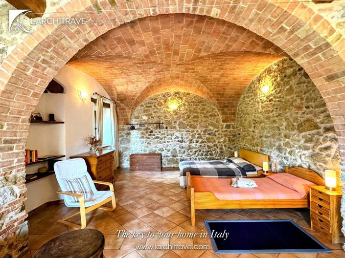 Image No.14-Villa de 3 chambres à vendre à Pomarance