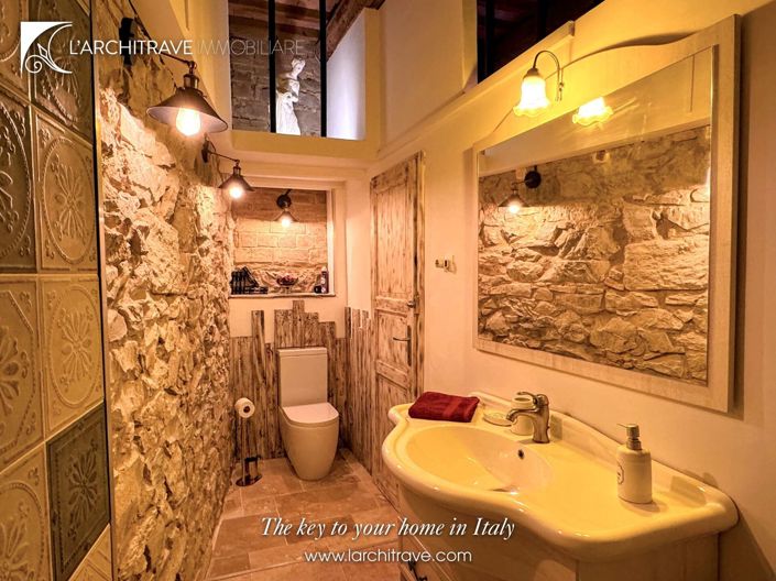 Image No.33-3 Bed House for sale