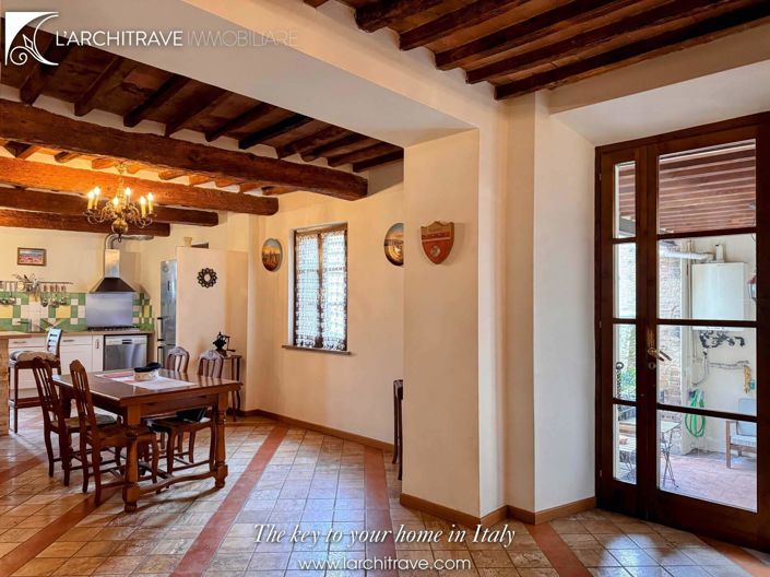 Image No.5-3 Bed House for sale