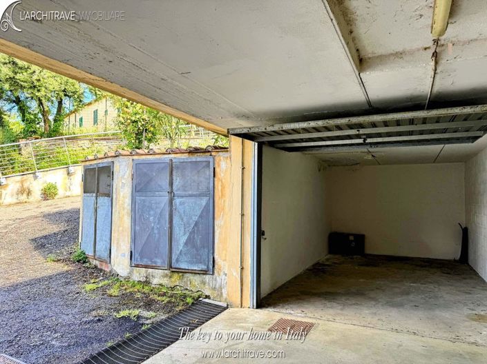 Image No.25-2 Bed House for sale