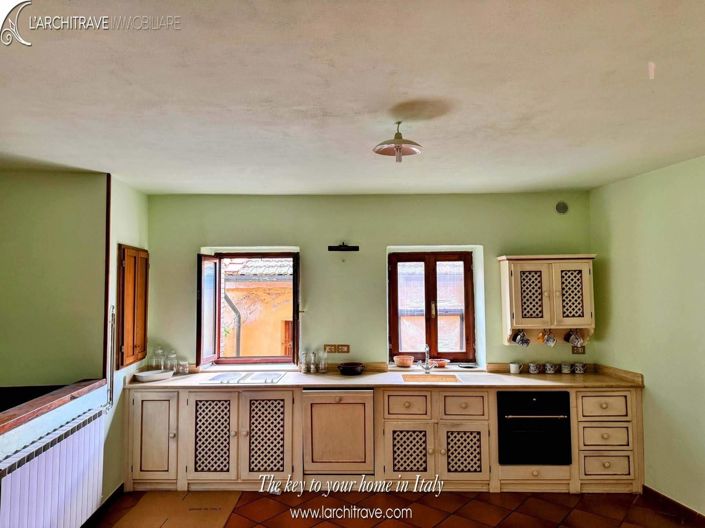 Image No.6-2 Bed House for sale